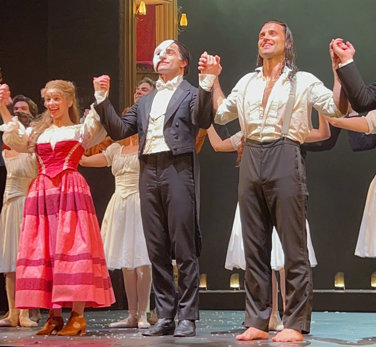 Travelling from the UK all the way to Trieste to see <a href="/raminkarimloo/">Ramin Karimloo</a> perform in Phantom once again after such a long time was 100% worth it! So nice to see you again after a long time. Thank you for your time at the stage door ❤️🌹🇮🇹