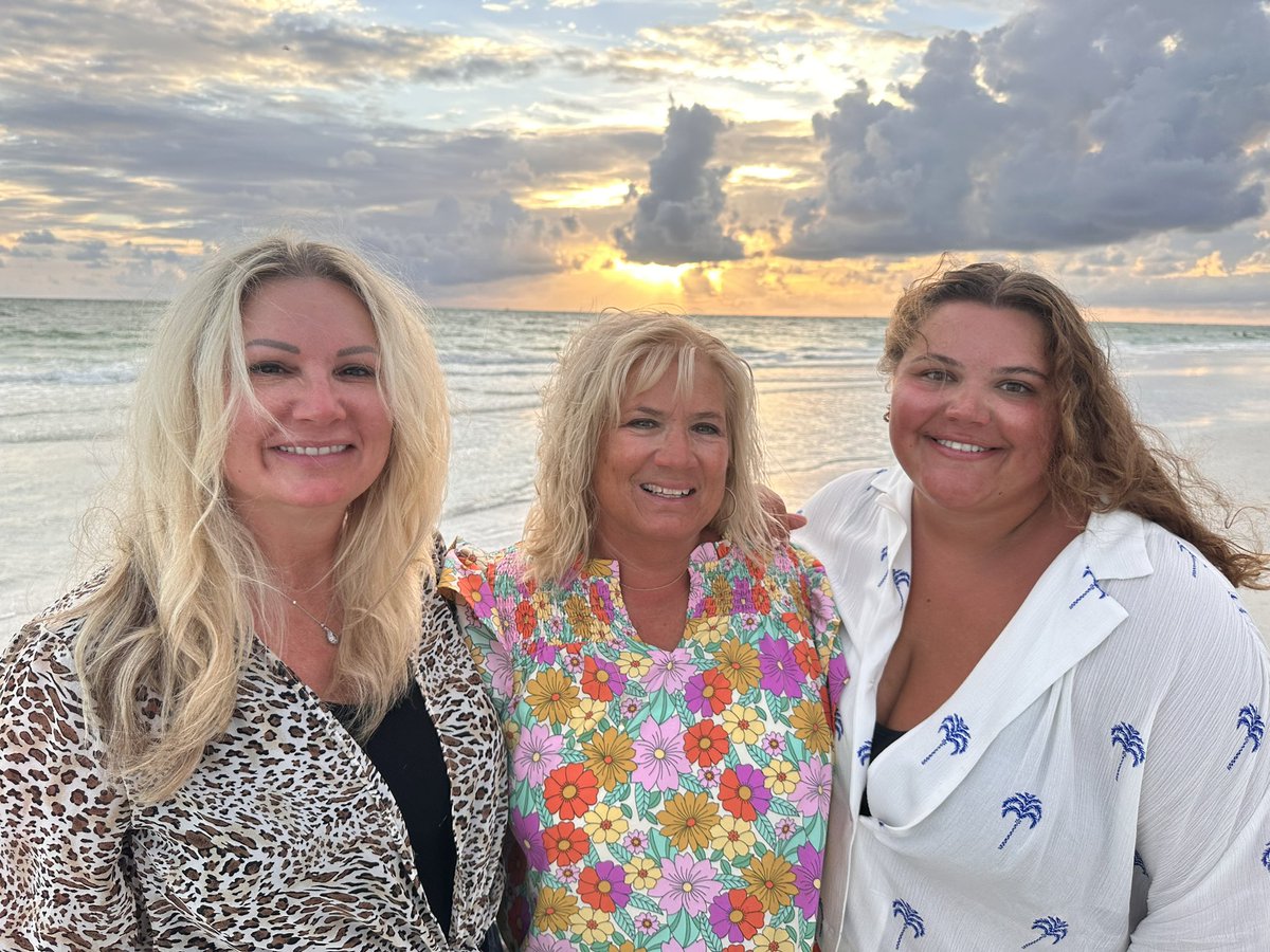 hannerpj's tweet photo. Siesta Key Beach, Sarasota, FL, is exactly what I needed to rejuvenate! https://t.co/wfr1yPB9BY
