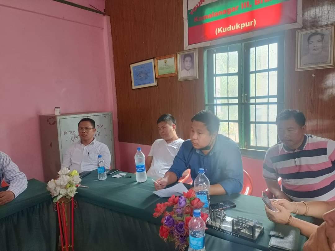 CYCA_Official's tweet photo. In an effort to curtail some pressing issues that are detrimental for the society, the CYCA today called for a joint meeting with all the YCA branches of Kamalangar Town Area at Kamalangar-III Branch YCA office. https://t.co/saLbB86PaG