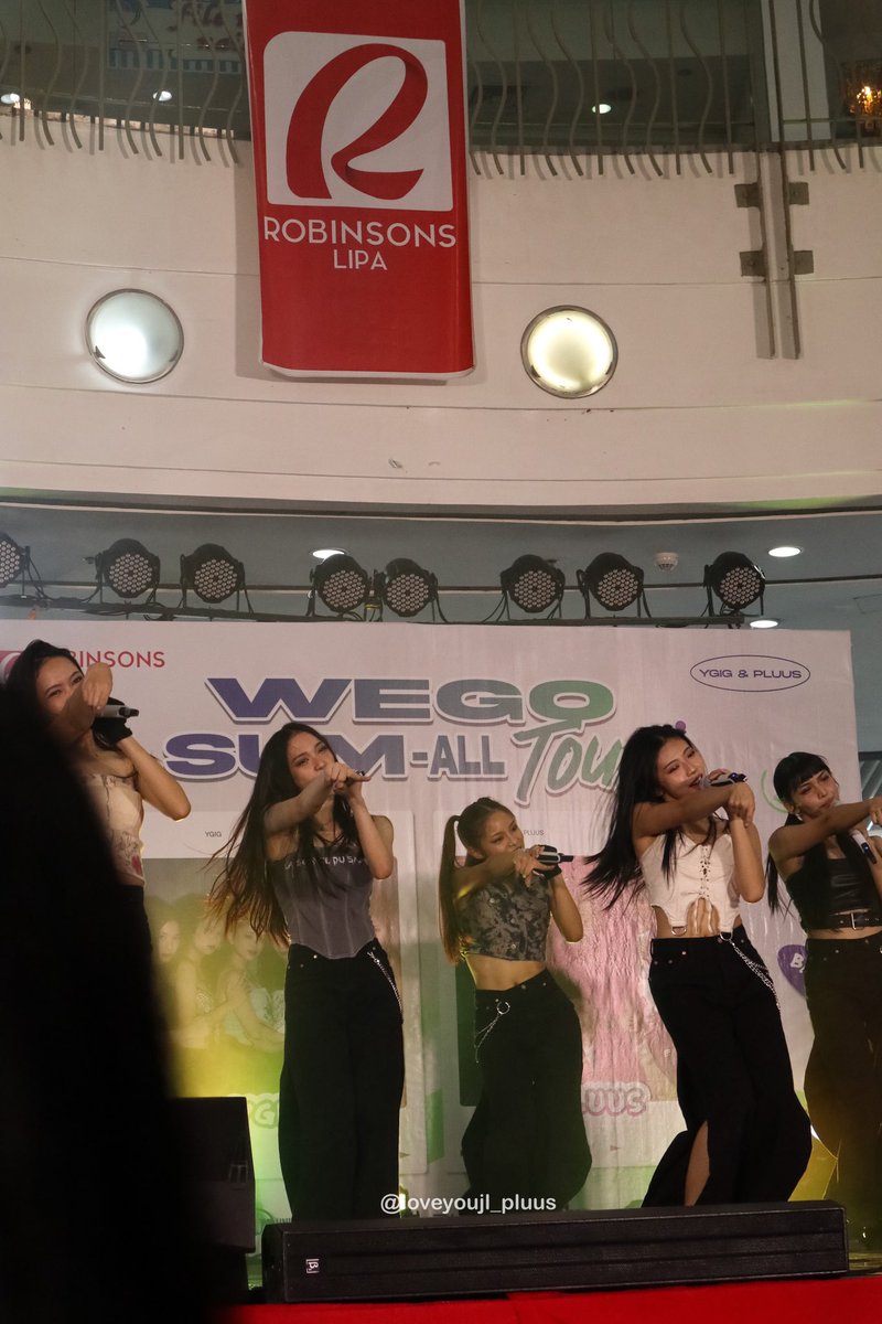 loveyoujl_pluus's tweet photo. @ygig_official YGIG GOES TO LIPA
#YGIGTouchdownLipa 
#YGIG_BB #YGIGonASAP  
#WEGOSUMallTour 
#YGIG @ygig_official https://t.co/h8eoytWG9p