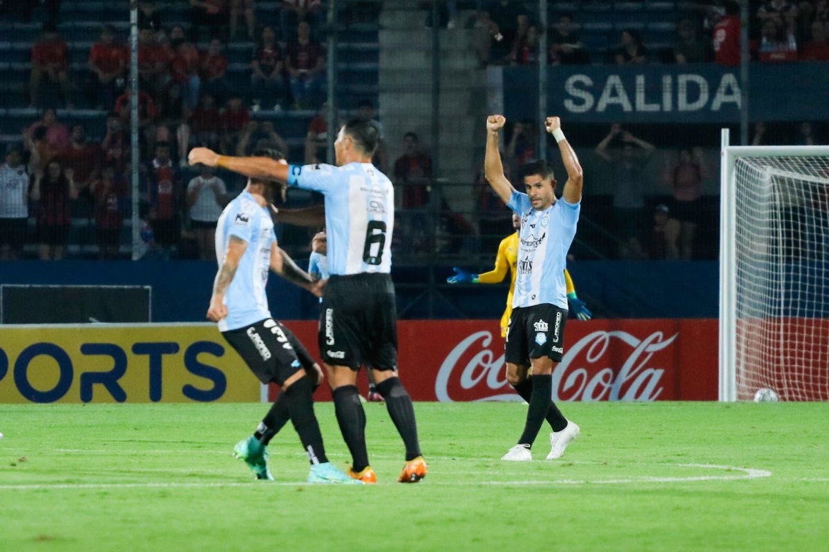 Walter Estigarribia tweet media