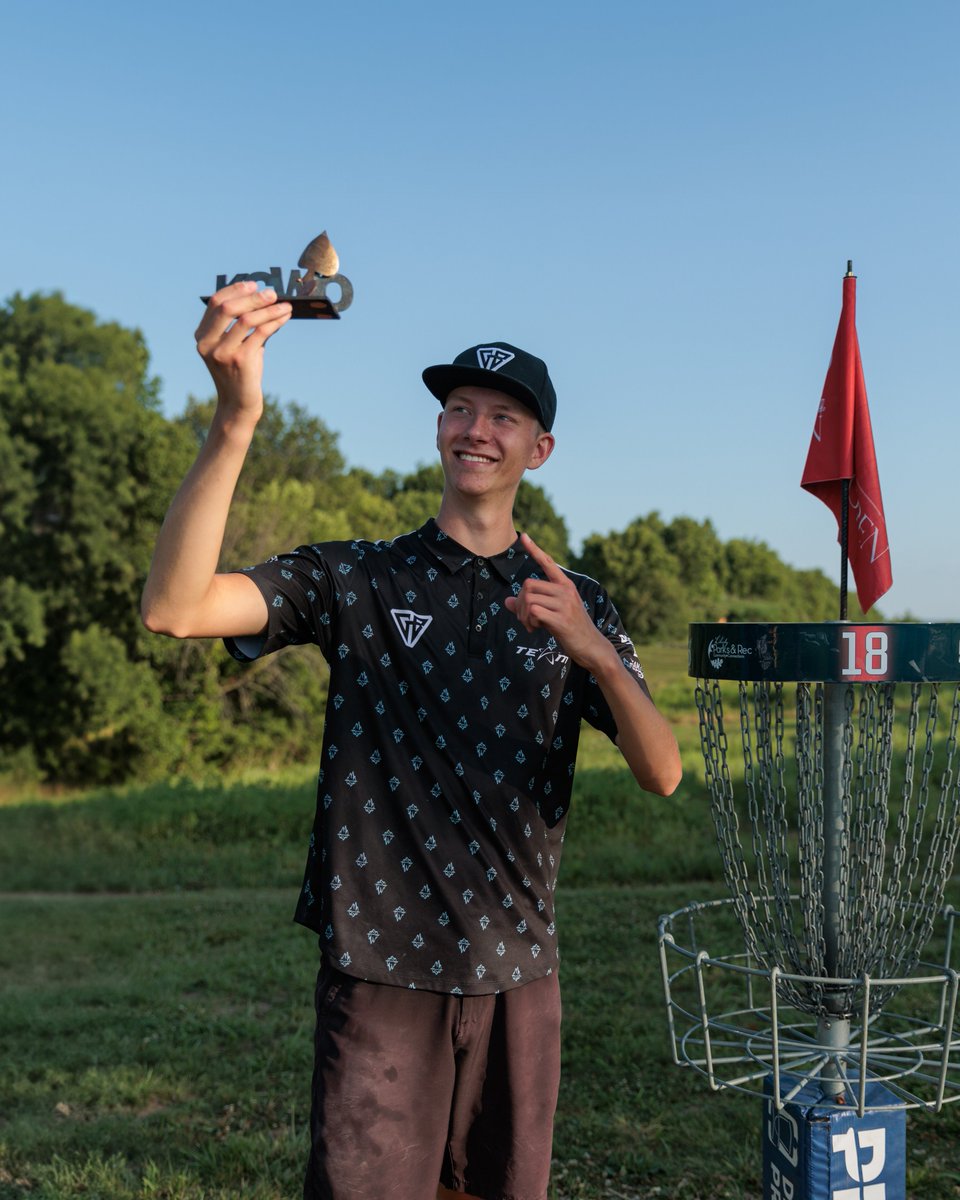 DiscGolfProTour's tweet photo. Gannon Buhr now has the most DGPT wins this season in MPO 👀 https://t.co/aV8mm7venK