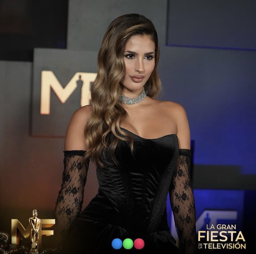 midlook_'s tweet photo. Juli Poggio y Marcos Ginocchio
¿Esta es la pareja del año? 

¿Qué opinas? 🤓

#MartinFierro2023 #MartinFierro https://t.co/0ofkyxkBcV