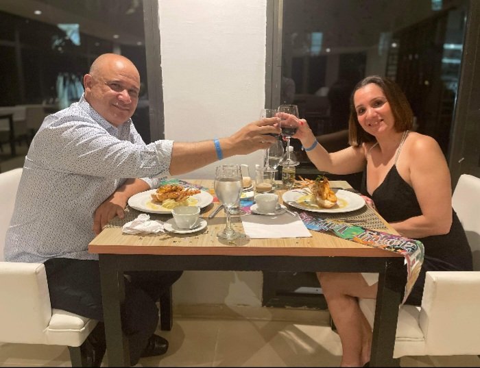 Let's celebrate love at the Gourmet Restaurant in Pullman Cayo Coco! Happy birthday Nicky Happy birthday Petros Our world is your playground! @papamihelakis Petros Papamihelakis #UpYourGame #pullmancayococo #pullmanlife #pullmanhotel #happybirthday #hotelbirthday