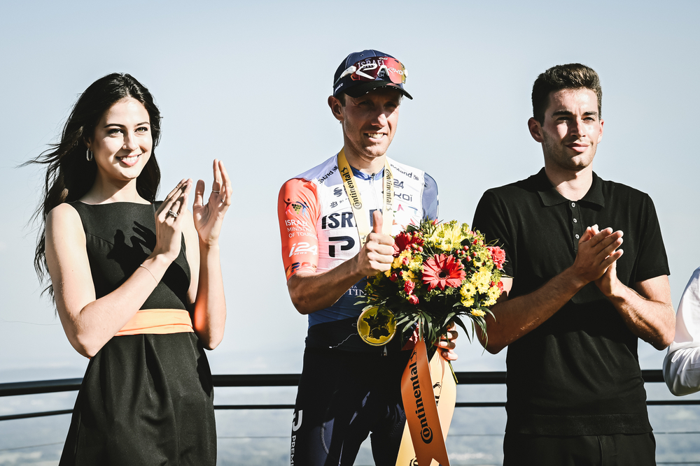 JenGoodSword's tweet image. Stage 9, TDF 2023: A Canadian wins where no Canadian has ever won before...cyclistsinternational.com/2023/07/10/tdf… #MichaelWoods, #TourdeFrance2023, #TDF2023