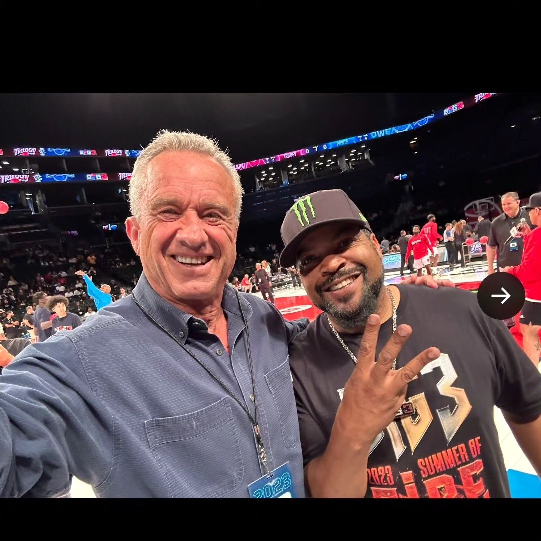 MAHA_PAC's tweet image. #Rfkjr With #IceCube 
At #TheBIG3 
😎✌️

#RobertKennedyJr #Kennedy24