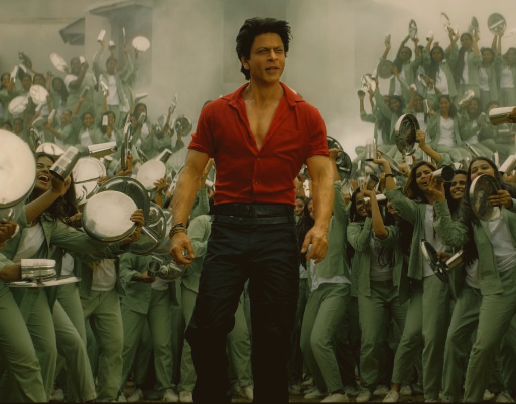 Which cutout is Dominating ?? 
#Prabhas         #ShahRukhKhan
Retweet                             like