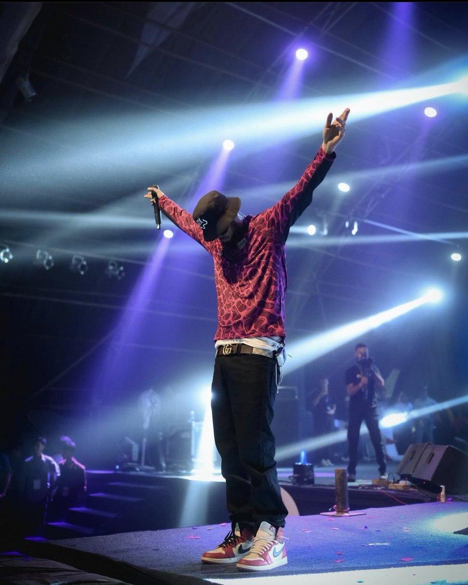 ikkanomics's tweet photo. God made me shine like the sun.. 🙏🏽🤲🏽 https://t.co/ygjMWQjmO6