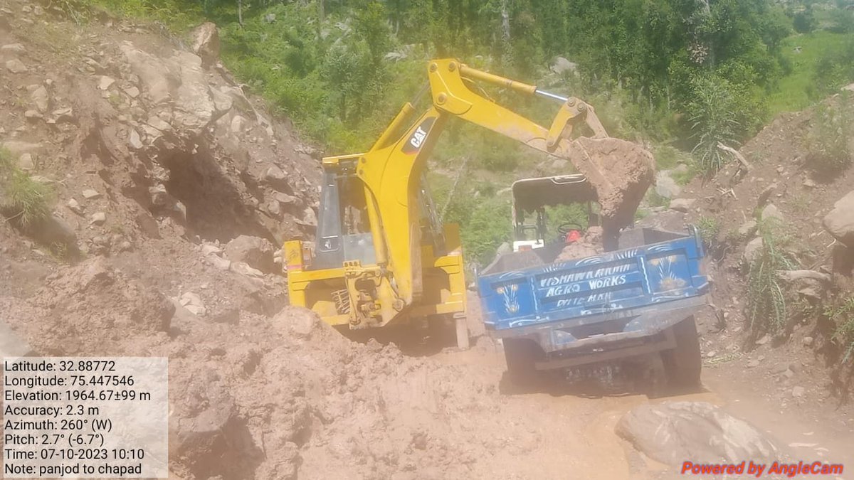 dioudhampur's tweet photo. #RoadRestoration
#StaySafeStayAlert
Restoration work is in progress on
#Pachound _Chapper Road.
Men & Machinery on job.
#InconvenienceRegretted.
For further updates contact EOC :- 01992-272727 & 272728
@diprjk
@Divcomjammu
@udhadm
@justcsachin
@ddnews_jammu
@Paramde18251306 https://t.co/V3Sa8PjmLJ