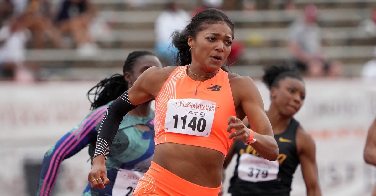Reuters's tweet photo. Thomas blazes to 200m title on final night of US championships https://t.co/rPXlXM4tBe https://t.co/YDPSe4grpV