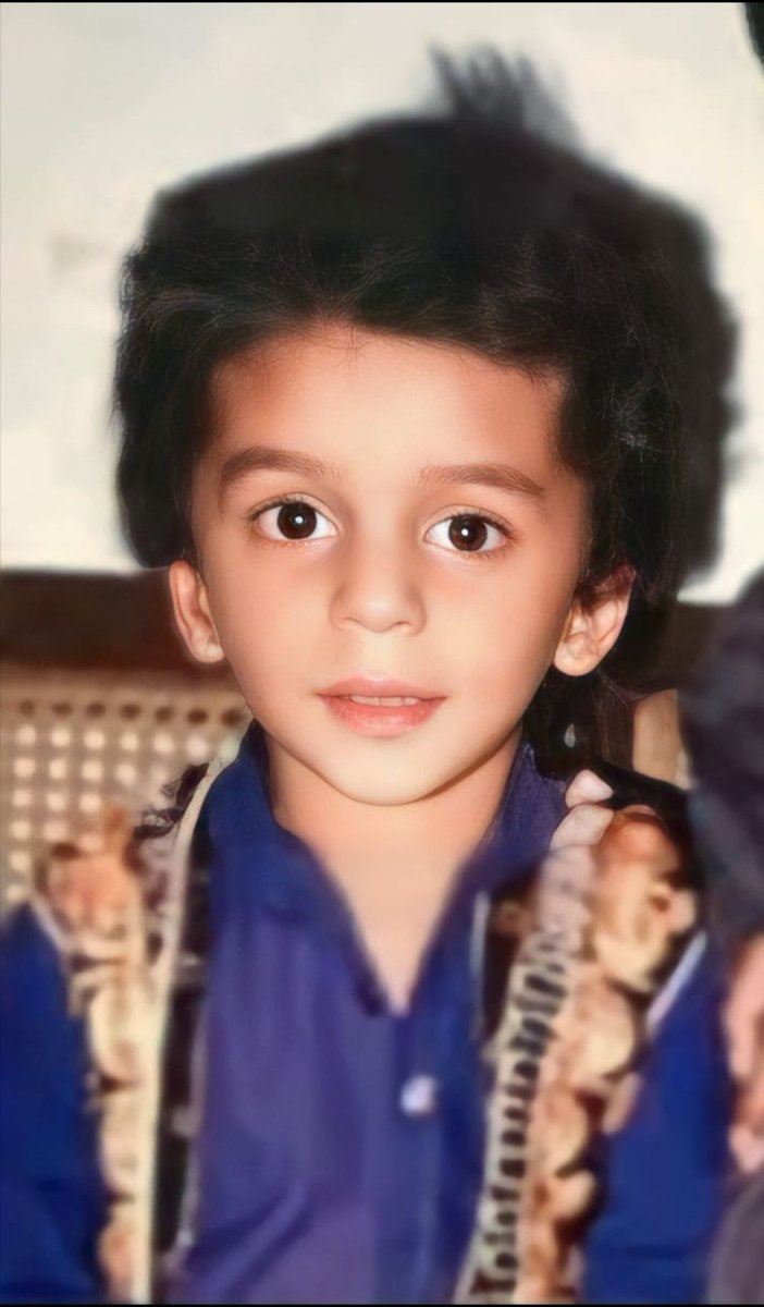 Zohaib_Zamaan's tweet photo. #بچپن 
زندگی کـــی کــتاب میں سب سے رنگــــین اور خوبصــورت صفحہ بچــپـن کا ہوتا ہے۔۔۔۔۔۔۔ https://t.co/k6pBMXoWtF