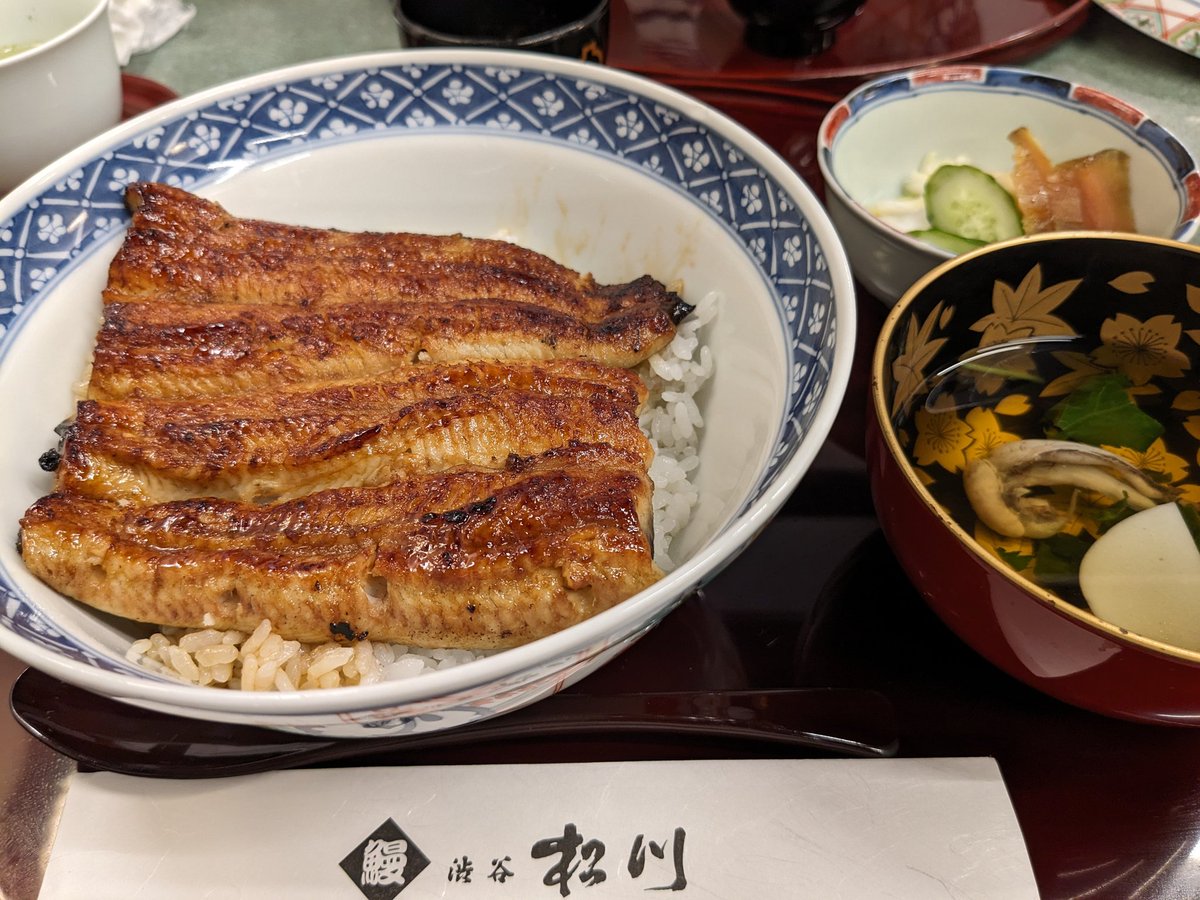braparajun's tweet photo. この暑さを乗り切るために！ https://t.co/GjWIJJvi4h
