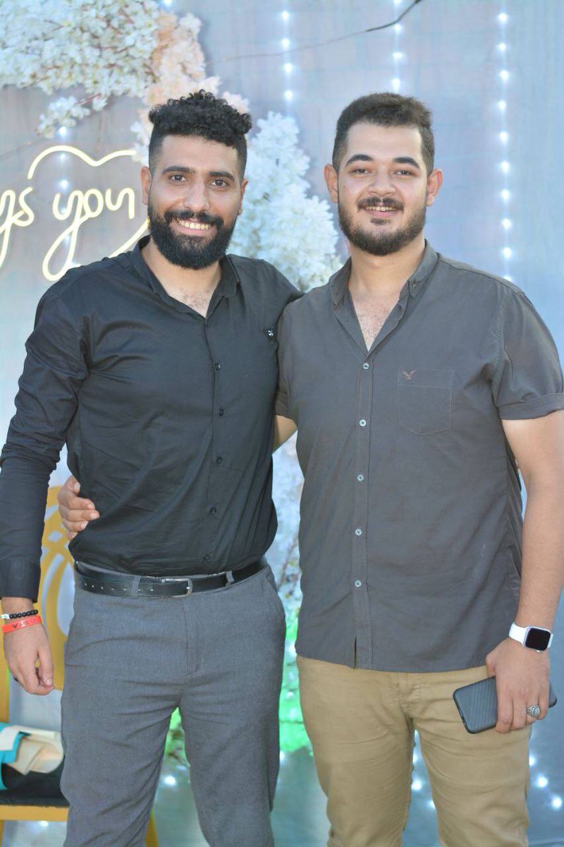 sayedza84517391's tweet photo. الحبايب 🖤🖤 https://t.co/KocOlqvZYz