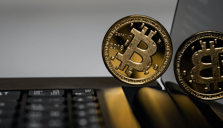 周一课程通知：
 时间：7月10日 20：00 
主讲人：岩旭   <a href="/Zuo_You666/">岩旭交易学院| Merlin🔮🧙</a>
主题：周行情复盘  
会议厅：腾讯会议 
会议链接meeting.tencent.com/dm/Jofnb5uN09JW 
会议号：714-873-141 

#btc #signal