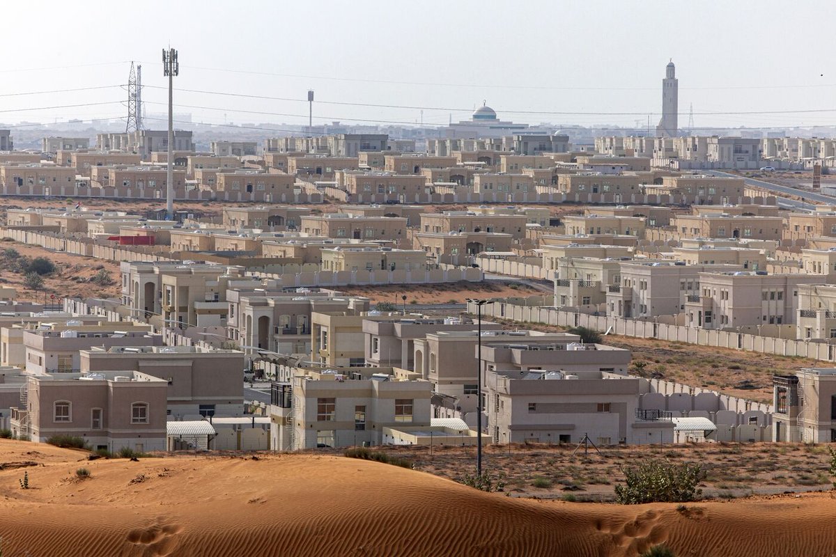 business's tweet photo. Move over Dubai. This tiny emirate wants to be the next haven for billionaires https://t.co/AJ8DsxDM8M https://t.co/vLRlemFfp0