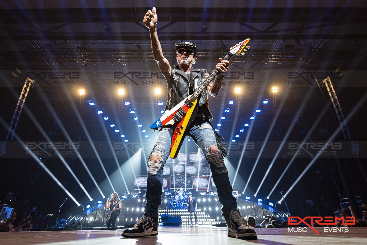 extrememusicev's tweet photo. Grupo-Banda: @scorpions #scorpions
Fecha: 8-7-2023
Sala: #santjordiclub @PalauSantJordi 
Ciudad: Barcelona #barcelona
Festival: #barcelonarocks
Promotor: @bcnrockfest 

Photo by 📷: @jordigarciaphotography

Todas las Fotos en:
https://t.co/mSrJNVKJ4P https://t.co/tIivgAoMno