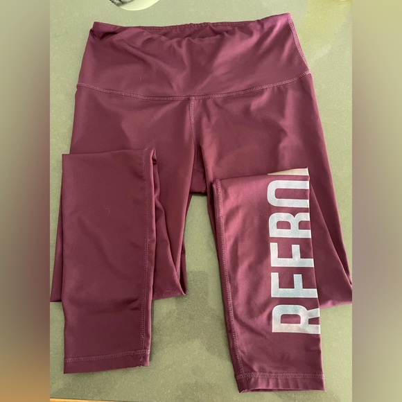 So good I had to share! Check out all the items I'm loving on <a href="/Poshmarkapp/">Poshmark</a> #poshmark #fashion #style #shopmycloset #michaelmichaelkors #americaneagleoutfitters #reebok: posh.mk/7HSBXzAujBb
