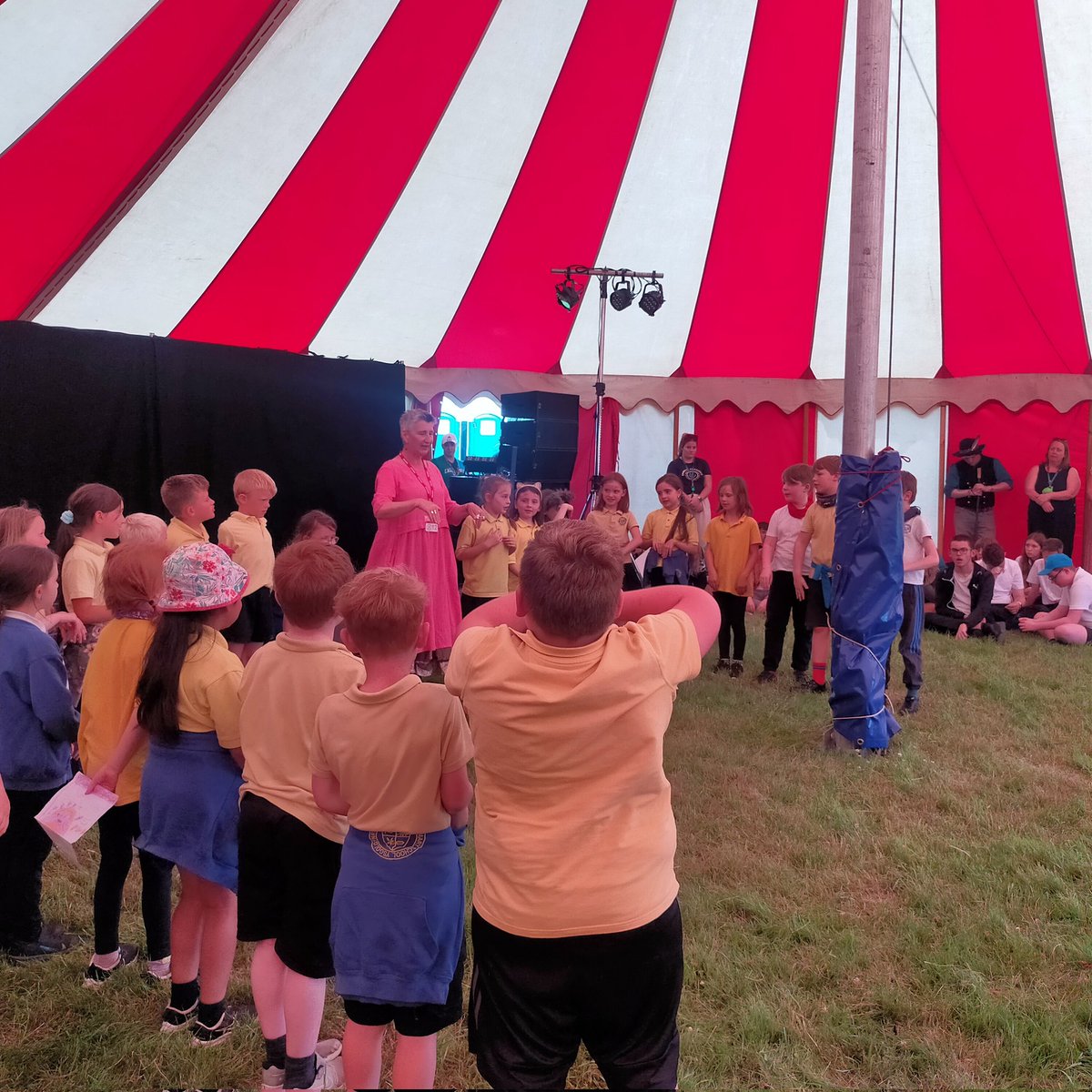 Llandeilo Primary tweet media