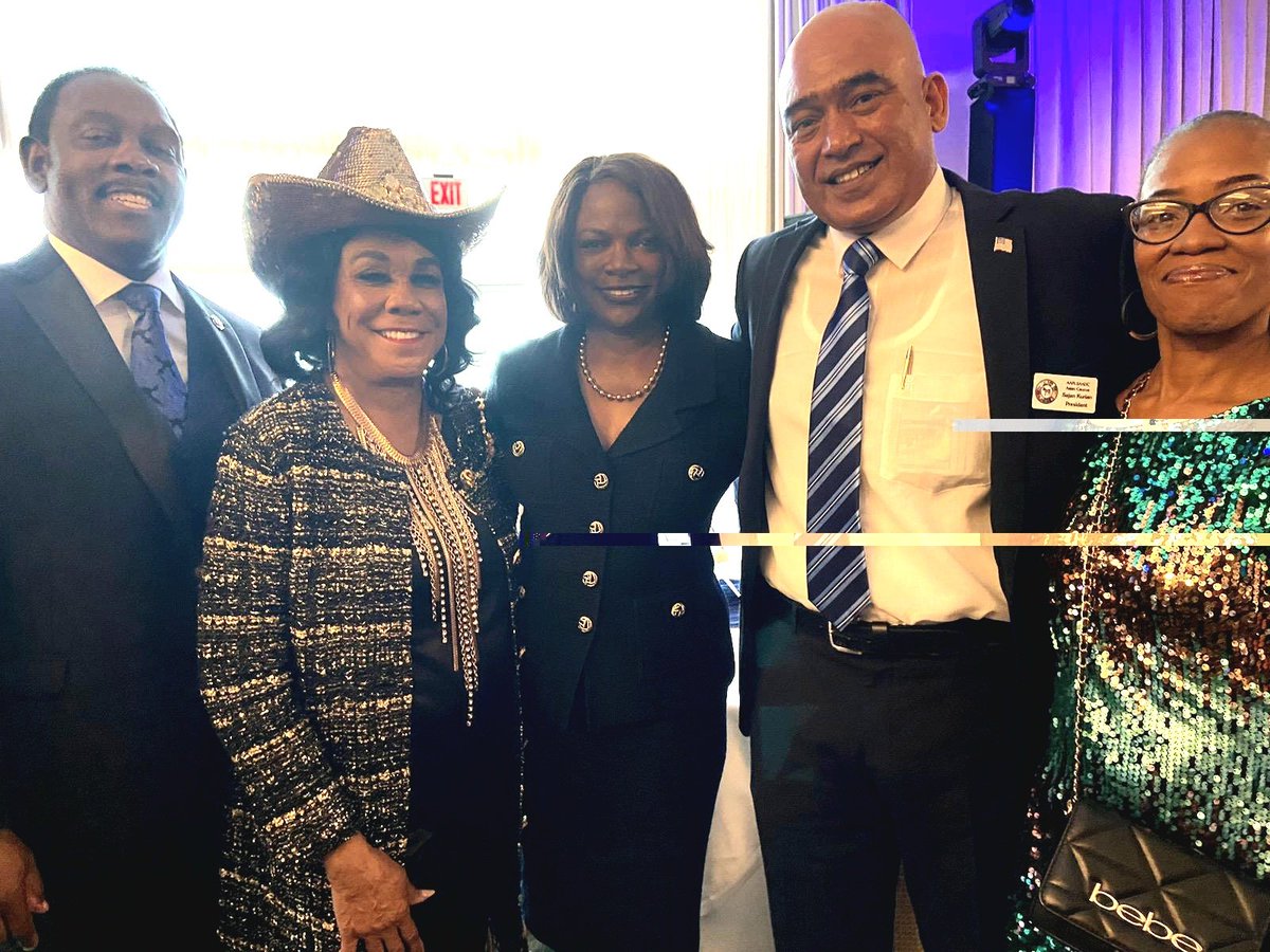 electsajan's tweet photo. It's great to be with friends and our awesome Florida elected officials at the Gala for the community&amp; healthcare workers. 
Thanks to Miami Mayor  @MayorDaniella, Orlando Mayor Demmings, Reps Dan Daley @Robin_Bartleman, @MarieWoodsonFL
#1199SEIU 
#aapicommunity 
#AAPI-SAADC https://t.co/TQAXP10fgZ