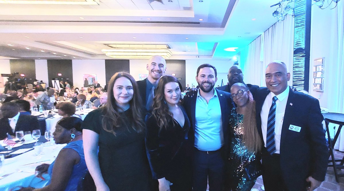 electsajan's tweet photo. It's great to be with friends and our awesome Florida elected officials at the Gala for the community&amp; healthcare workers. 
Thanks to Miami Mayor  @MayorDaniella, Orlando Mayor Demmings, Reps Dan Daley @Robin_Bartleman, @MarieWoodsonFL
#1199SEIU 
#aapicommunity 
#AAPI-SAADC https://t.co/TQAXP10fgZ