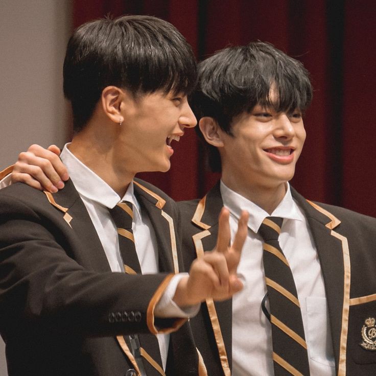 2JJKIFEED's tweet photo. I miss this duo jayke https://t.co/m4C9x9Eh2R