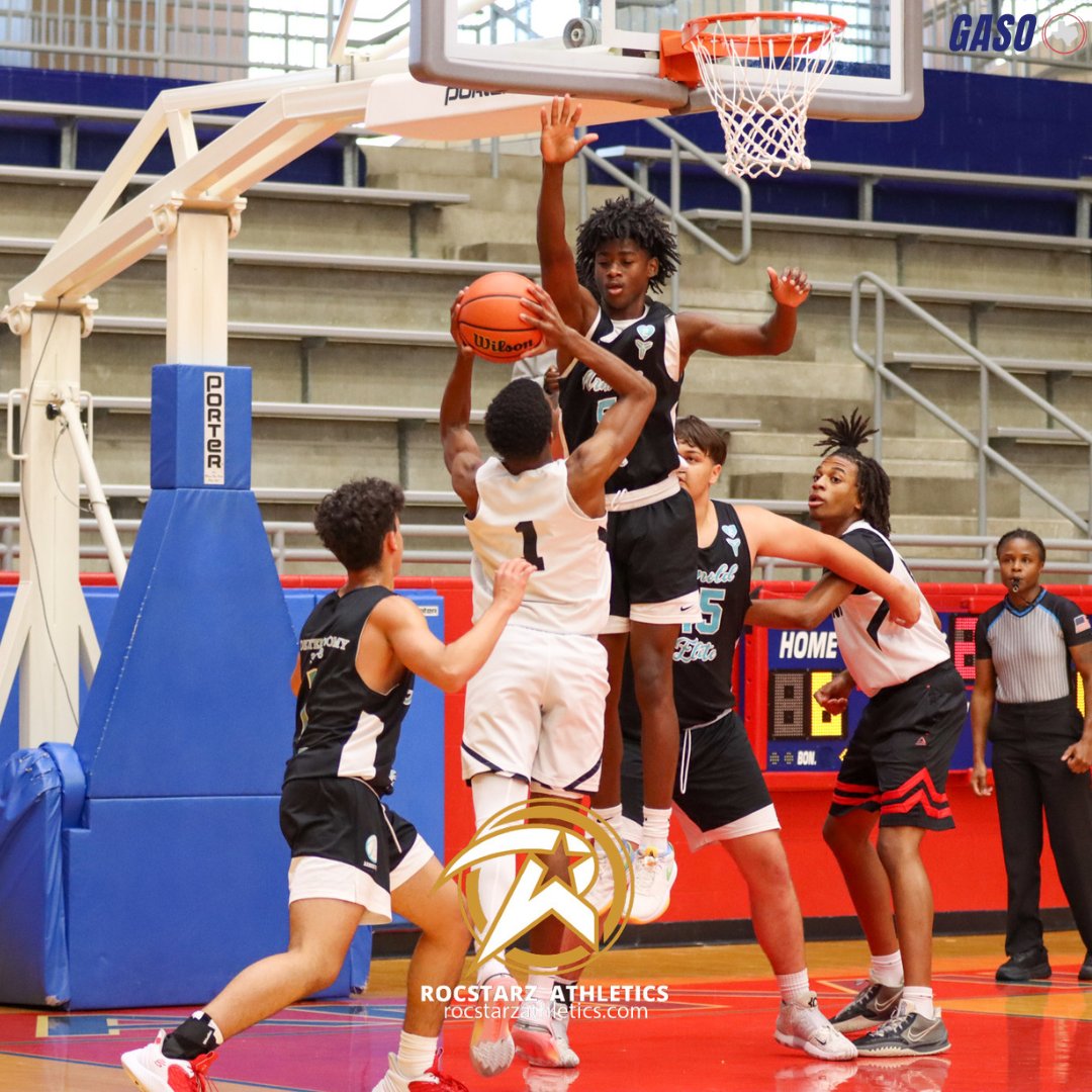 RStarzAthletics's tweet photo. Need a STOP?! Call 2024 6'3 Guard Reid Daniel - He Never Gives Up on the Play! His Length is Definitely an Asset! #Possessions #ChangingShots #PlayDefense #GetAStop #BeARocStar #GASOChampions #GASO https://t.co/yyXgXPa7NQ
