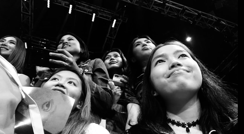 sgamoree's tweet photo. 7.7.23 i love you so much @JustSarahG 🫶 https://t.co/aMQDj2eleL