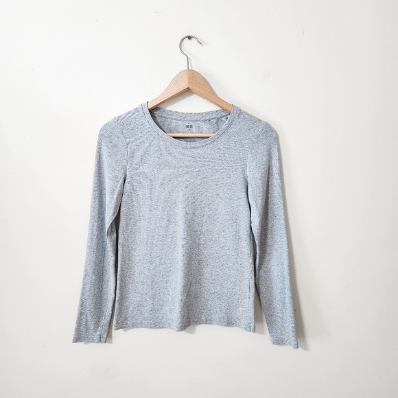 LesterMacG's tweet photo. So good I had to share! Check out all the items I'm loving on @Poshmarkapp #poshmark #fashion #style #shopmycloset #uniqlo #sandro #hm: https://t.co/ilvZoINUrj https://t.co/3eAtol4iaT