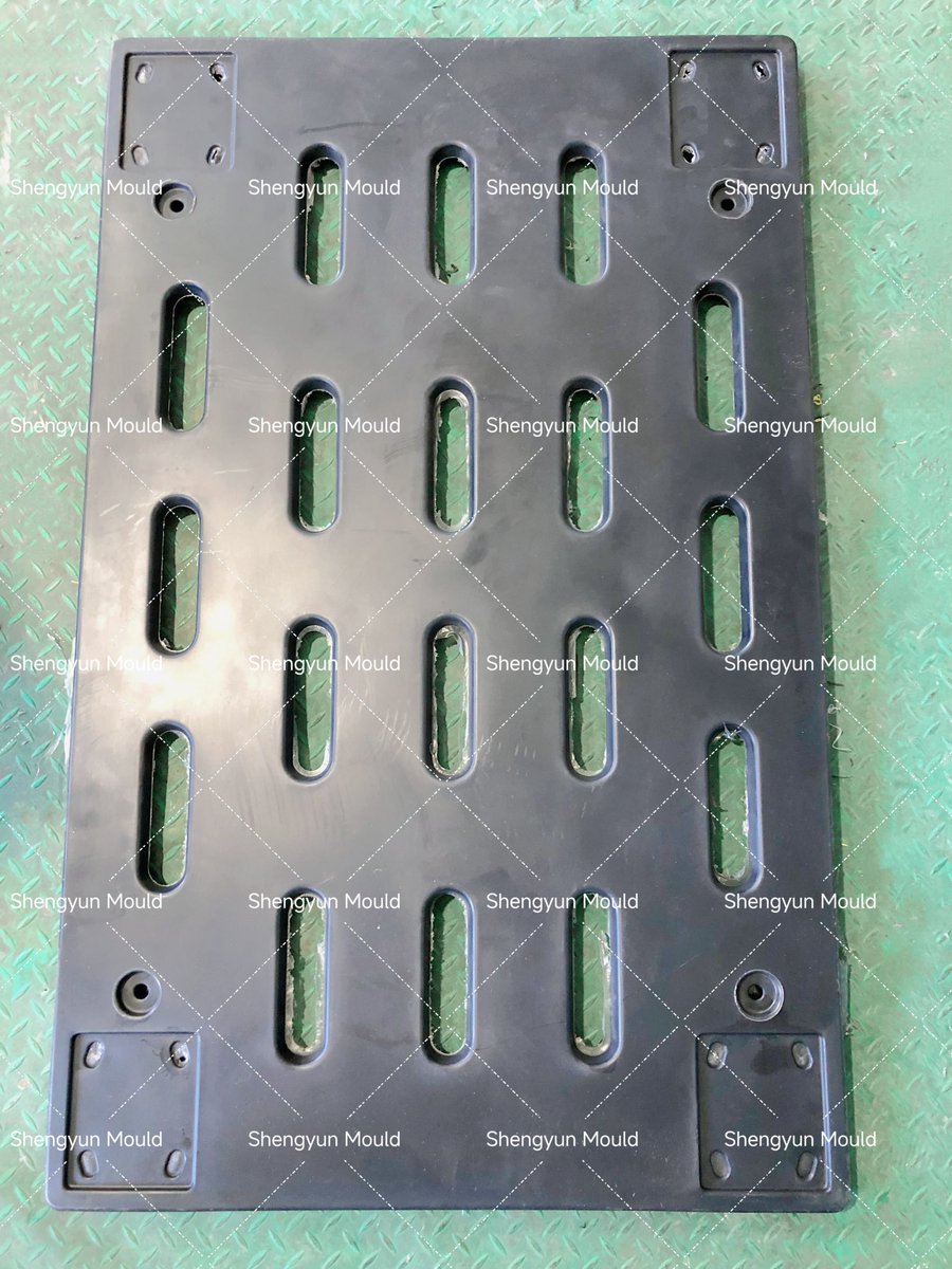 fayerotomolding's tweet photo. plastic Partition plate/division plate Shengyun made by #rotomolding mold.
#rotomolding #rotationalmolding #rotomoldedmold #diecastingmold #aluminummold #kayak #icecooler #fueltank #injecting #blowingmold #plasticmold #chinarotomolding #mouldfactory https://t.co/3ECLizbAVf