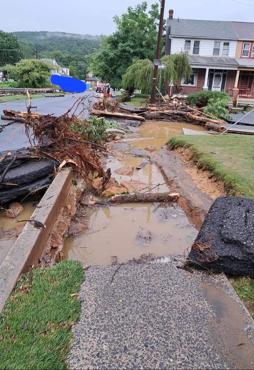 lv99redmage tweet media