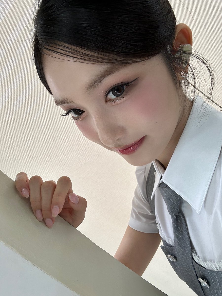 IVE_twt's tweet photo. 🩰💞💞🎀

#IVE #아이브 #LEESEO #이서 https://t.co/Njge822EV2