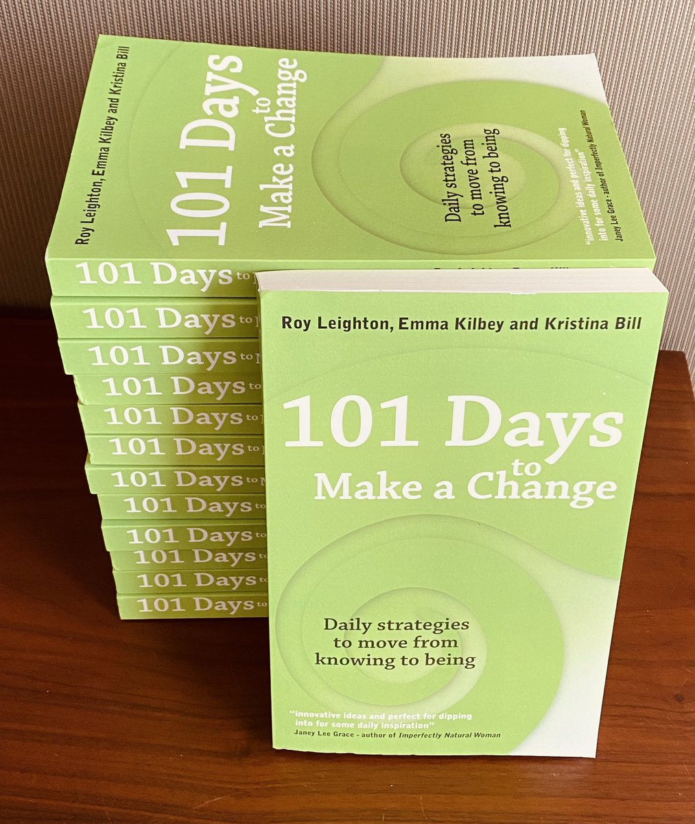 If you want to be the change you want to see in the world, it helps if you have a hand book. I’ve brought copies of #101DaysToMakeAChange for the #peacescholars and #peaceeducators from #kazakhstan I’m meeting with today. @CrownHousePub  @ITLWorldwide @EmmaKilbey @kristinabill