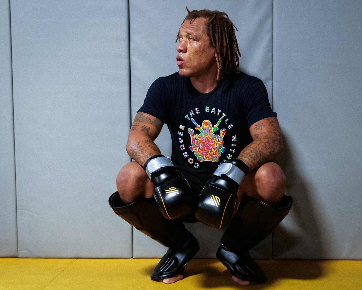 ManiacMcGhee07's tweet image. My armor in the cage ⚔️ @sanabul 

Use my code MANIAC_MCGHEEMMA at checkout to receive 15% off your order! Link in my bio!! 

#ufc #ufcfighter #ufctraining #ufcvegas #mma #mmatraing #mmafighter #sanbul #gear