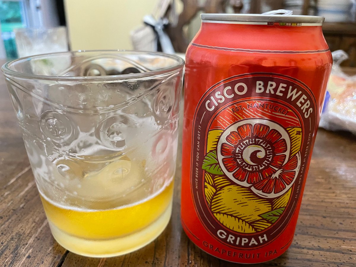 Divus_Augustus's tweet photo. A beer 🍺 for @agrippausc https://t.co/QEWaXeojPP