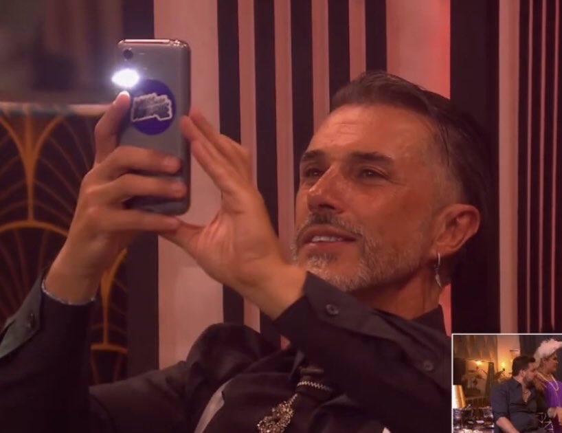 soycassj's tweet photo. Niurka: pues no me fijé en lo que dijo Jorge, me fijé en lo que dice team infierno

Así estoy 
#LaCasaDeLosFamososMx https://t.co/k4joID2pby