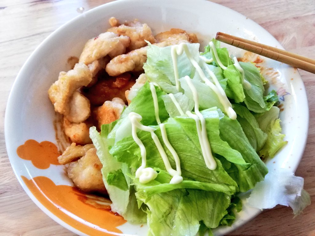 部屋から出たら、近々に冷えたスマホの画面が曇る https://t.co/g2675EDy91