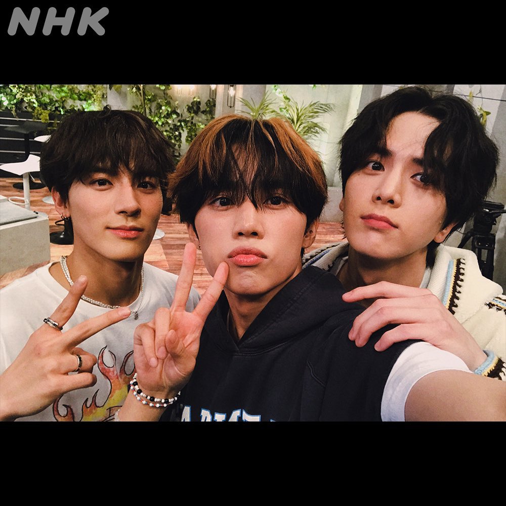 venue 101 update with sunwoo, younghoon &amp; eric <3