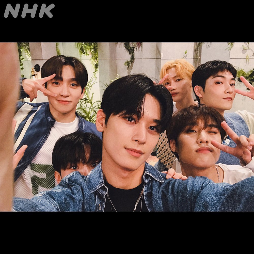 ititigo_115's tweet photo. 등뒤에 다람쥐는 키우시는 거에요²다......... https://t.co/IXd8Xc9eJF