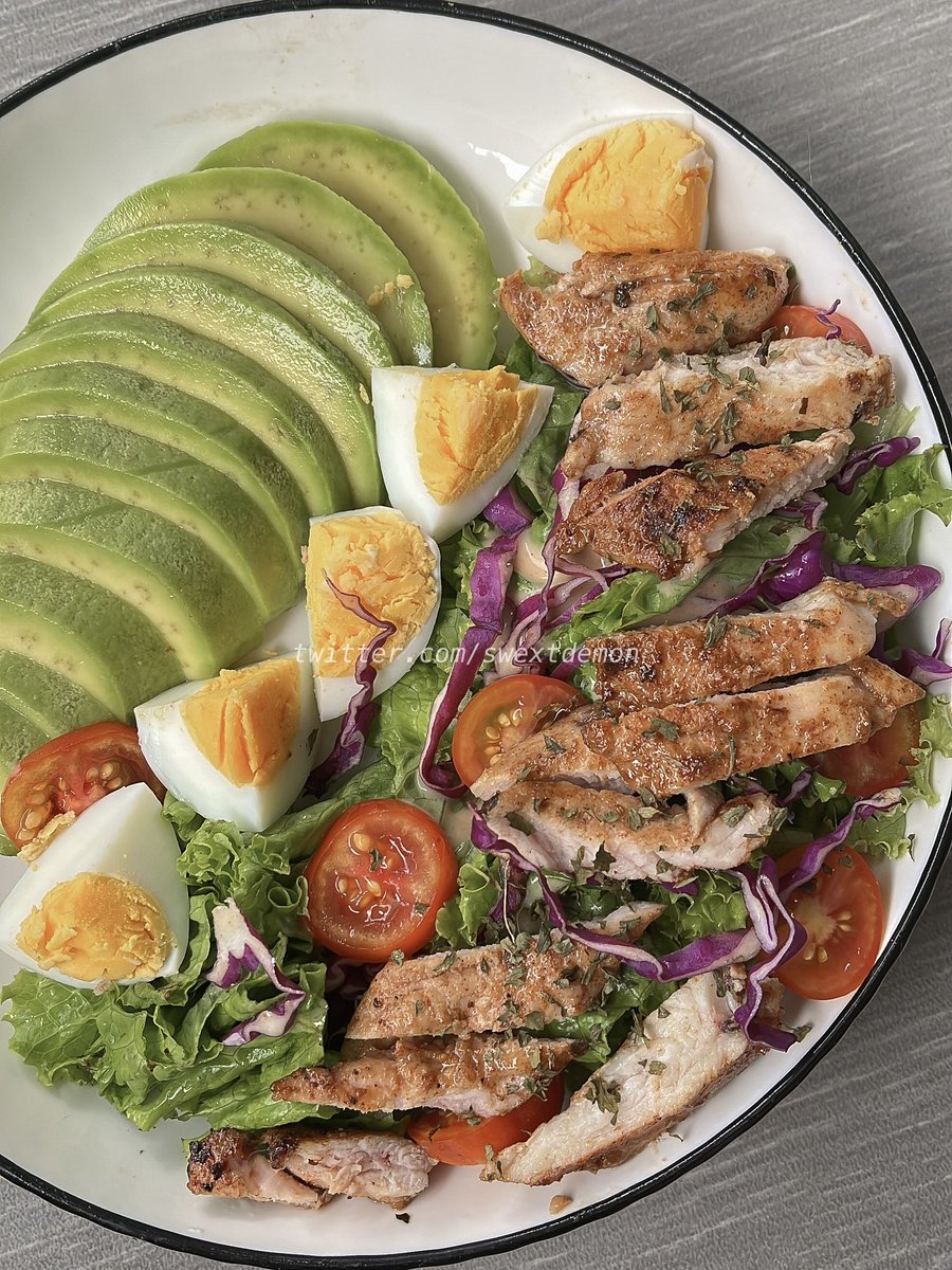 swextdemon's tweet photo. you are what you eat &amp; i am agree with that 💯 

boleh save tweet ini untuk referensi menu clean eating / diet kamu yah!

resepnya aku share di bawah 💘 #syeeats https://t.co/Lfu8yQVb8Z