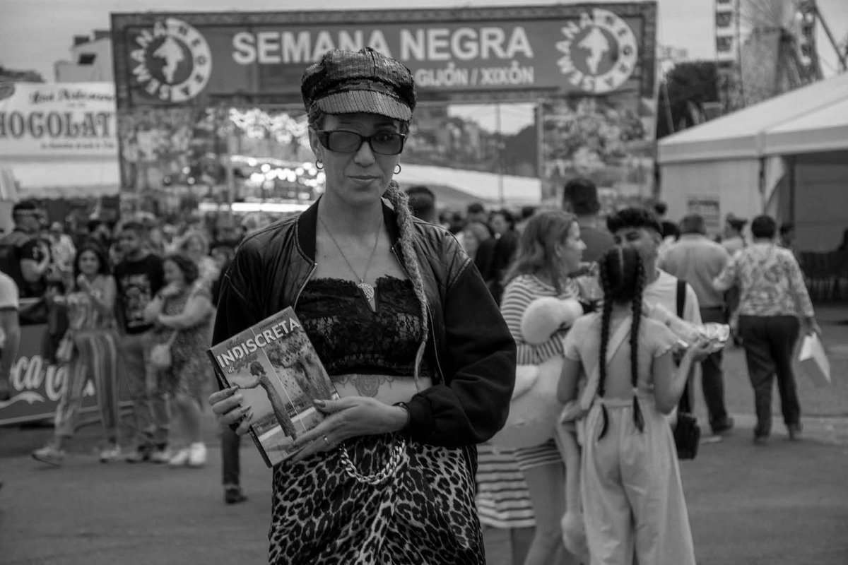 🗞️A Quemarropa🗞️
Gijón, 10 de julio. 
  Nº4
⬛️Decano de la prensa negra mundial⬛️
👇
𝗜𝗡𝗗𝗜𝗦𝗖𝗥𝗘𝗧𝗔
semananegra.org/aquemarropa/ed…