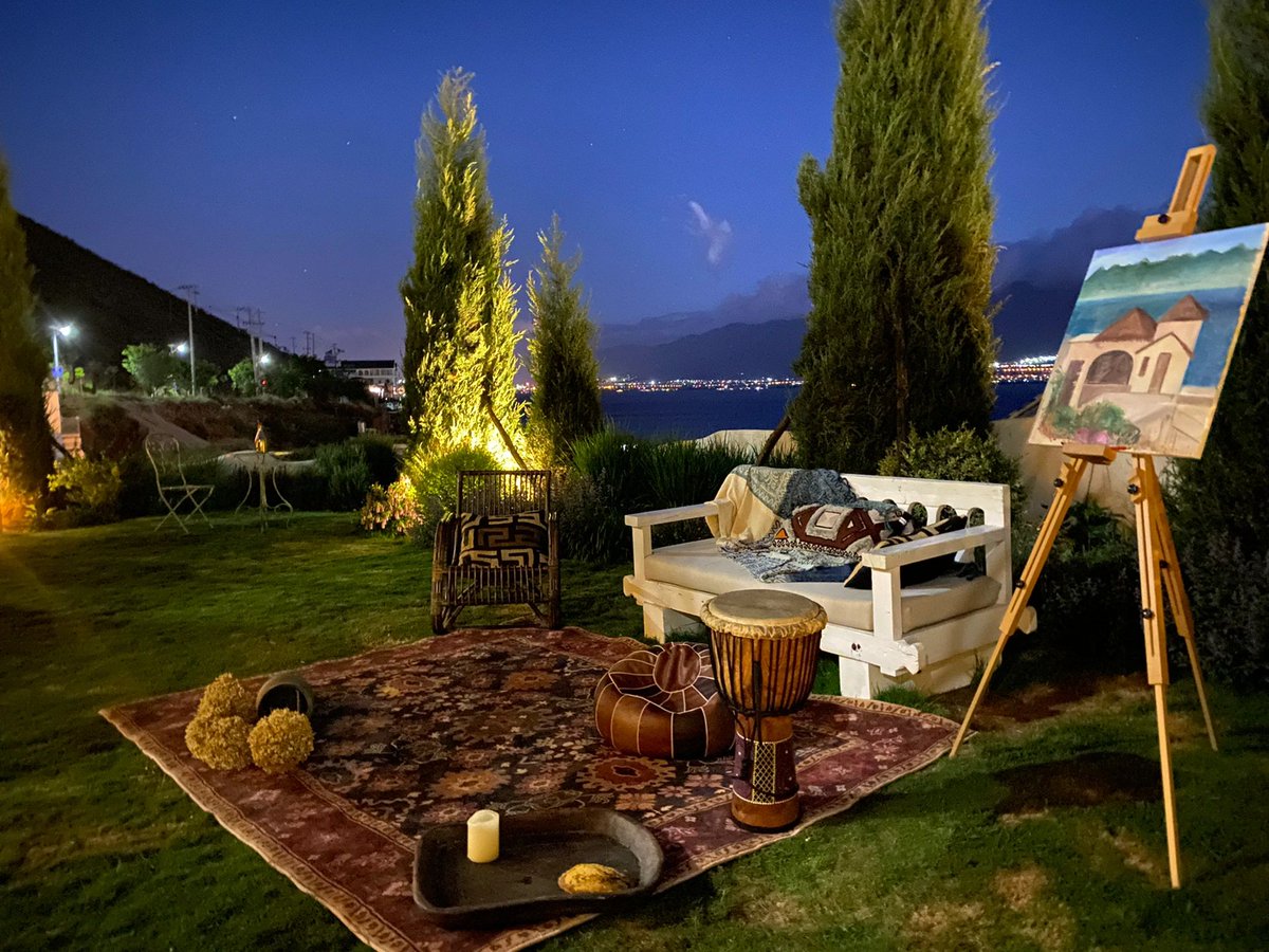 chavezizzy1999's tweet photo. Such a night view is really healing
Whenever night comes, it is really healing when you can see the night view on the other side.

#NoteInspiration#Healing Department#Healing Department Landscape https://t.co/iKoJtGx1e7