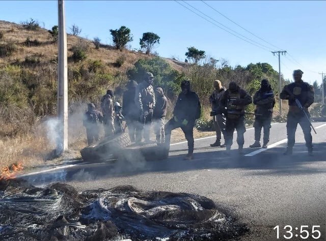 rdiazj1's tweet photo. @AraucaniaOnline @Andy25690222 Y todavía hay "dialogantes" qué creen estar en un Estado de Derecho, en democracia.. cómplices.

#Chile 33 años..     #Arauco #Araucania #DeLosRios https://t.co/EQnBfJfVk0