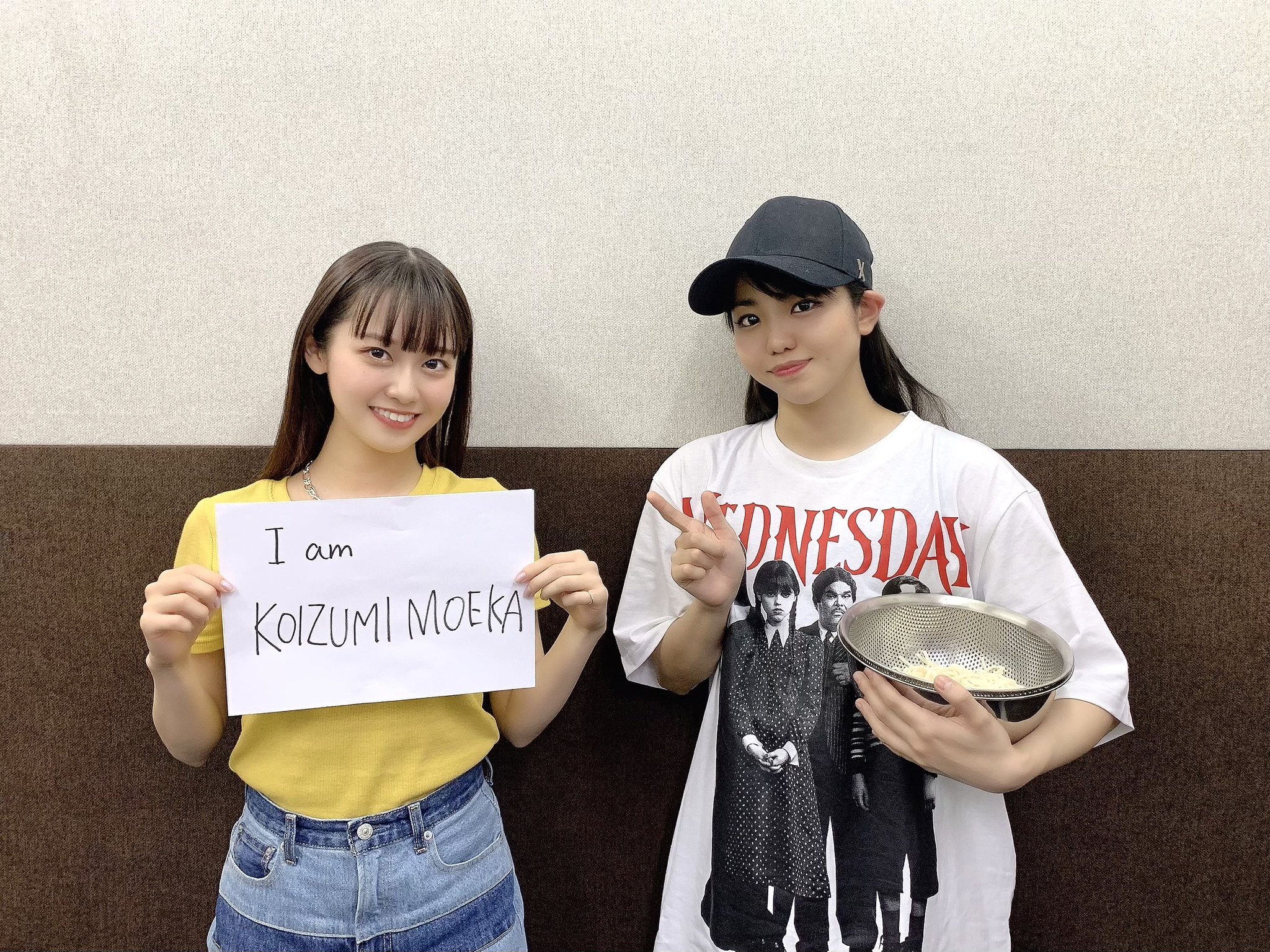 佐藤日向・小泉萌香のバトってダイナソー サイン入りチェキ 佐藤日向・小泉萌香のバトってダイナソー サイン入りチェキ