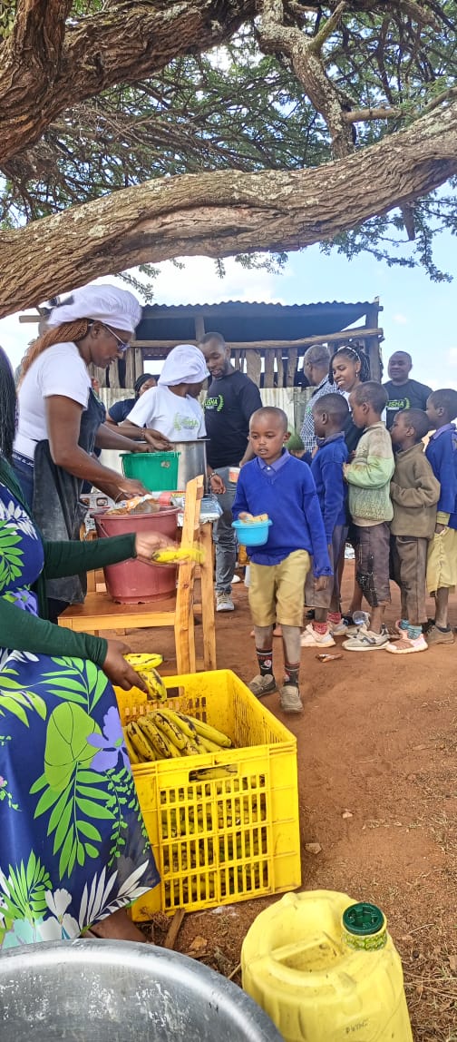 LishaProject's tweet photo. In our pursuit of creating a significant impact through our school feeding program, there are three powerful forces that endure: faith, hope, and love. Yet, it is love, the greatest of them all, that has the potential to transform lives and ignite lasting change.
#OneChildFed https://t.co/WLx4TAYhzw