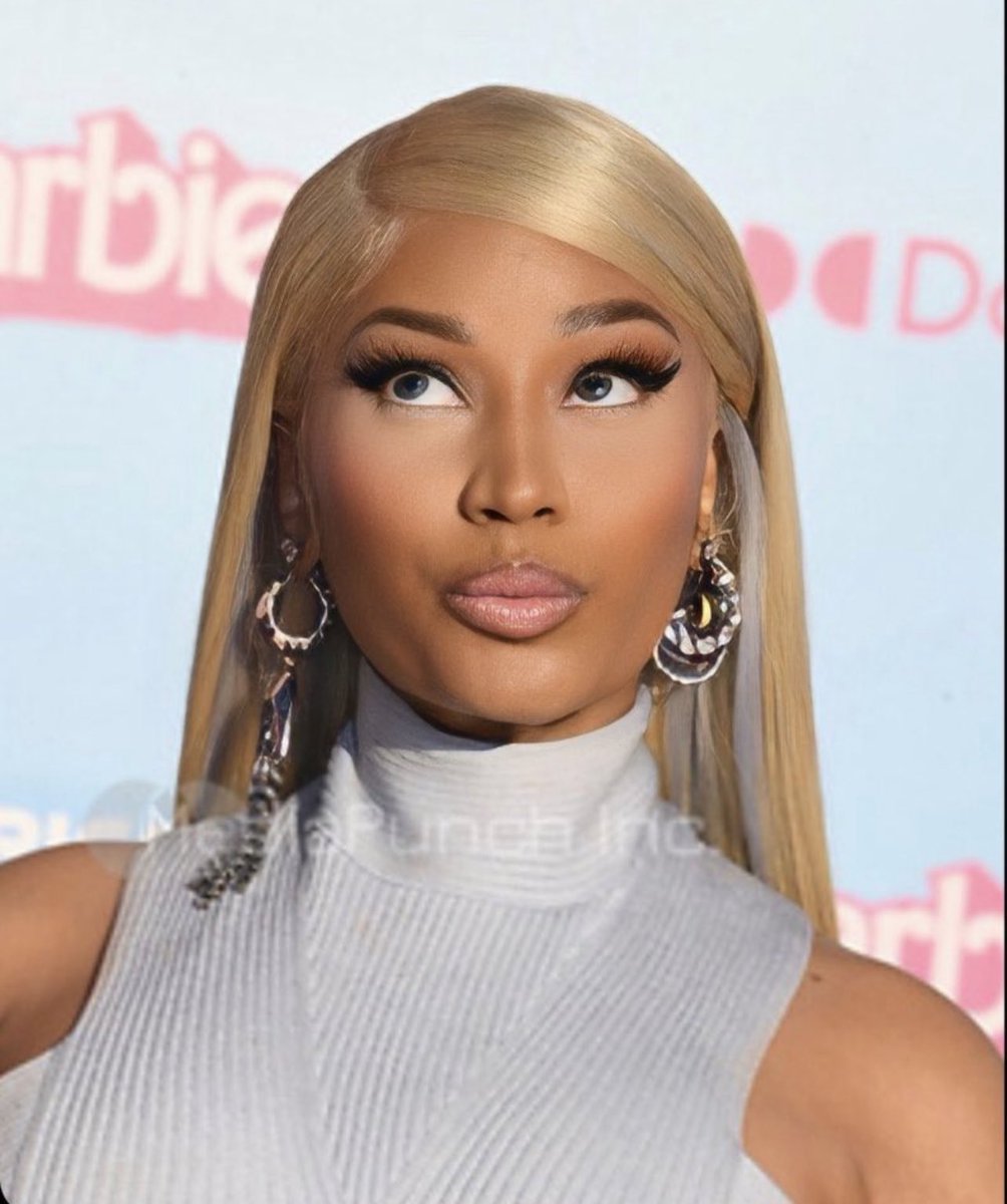 __JMillyyy's tweet image. Category is… FACE! 😍😍😍😍