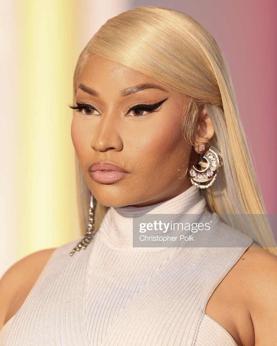 __JMillyyy's tweet image. Category is… FACE! 😍😍😍😍