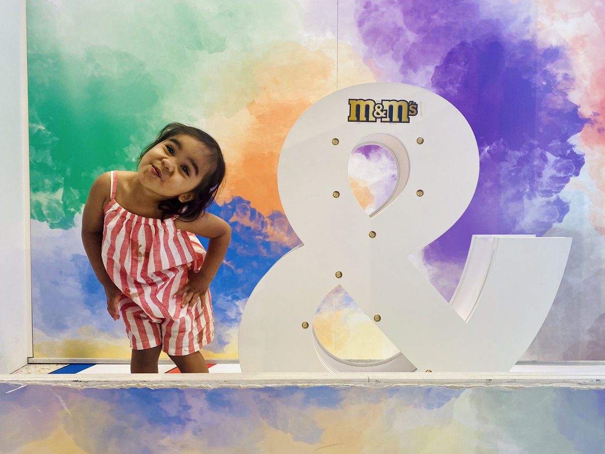 AllureVision1's tweet photo. Photoshoot with Julyana @ M&amp;M Store Times Square NYC #MandM #TimesSquare #Photoshoot #Modeling #BabyModel #Photography #NYC #Colors #Toddler #July https://t.co/MHQ2Ta9Gg8