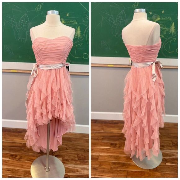 FASHIONISTA1409's tweet photo. So good I had to share! Check out all the items I'm loving on @Poshmarkapp #poshmark #fashion #style #shopmycloset #unbranded #freepeople #tiara: https://t.co/DiFxjakJHD https://t.co/qc6gPB1wNF