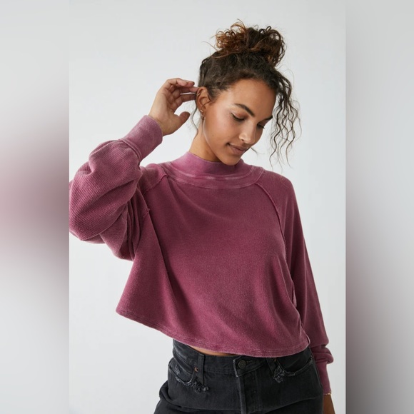 swscrafts's tweet photo. So good I had to share! Check out all the items I'm loving on @Poshmarkapp #poshmark #fashion #style #shopmycloset #rue21 #freepeople #coach: https://t.co/ZY30FGLPtb https://t.co/MprYr4CzED