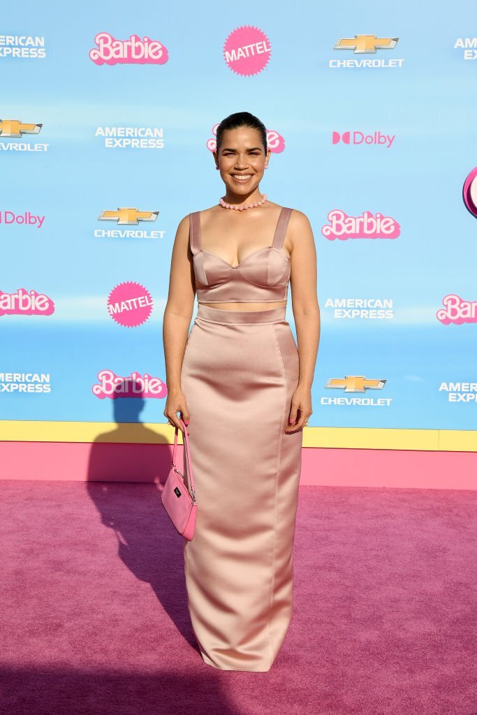 AmericaFerrera_'s tweet photo. America Ferrera at the world premiere of #BarbieTheMovie in Los Angeles on July 9, 2023. https://t.co/FTWpR99fDA
